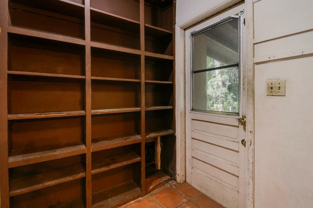 142 2nd Street