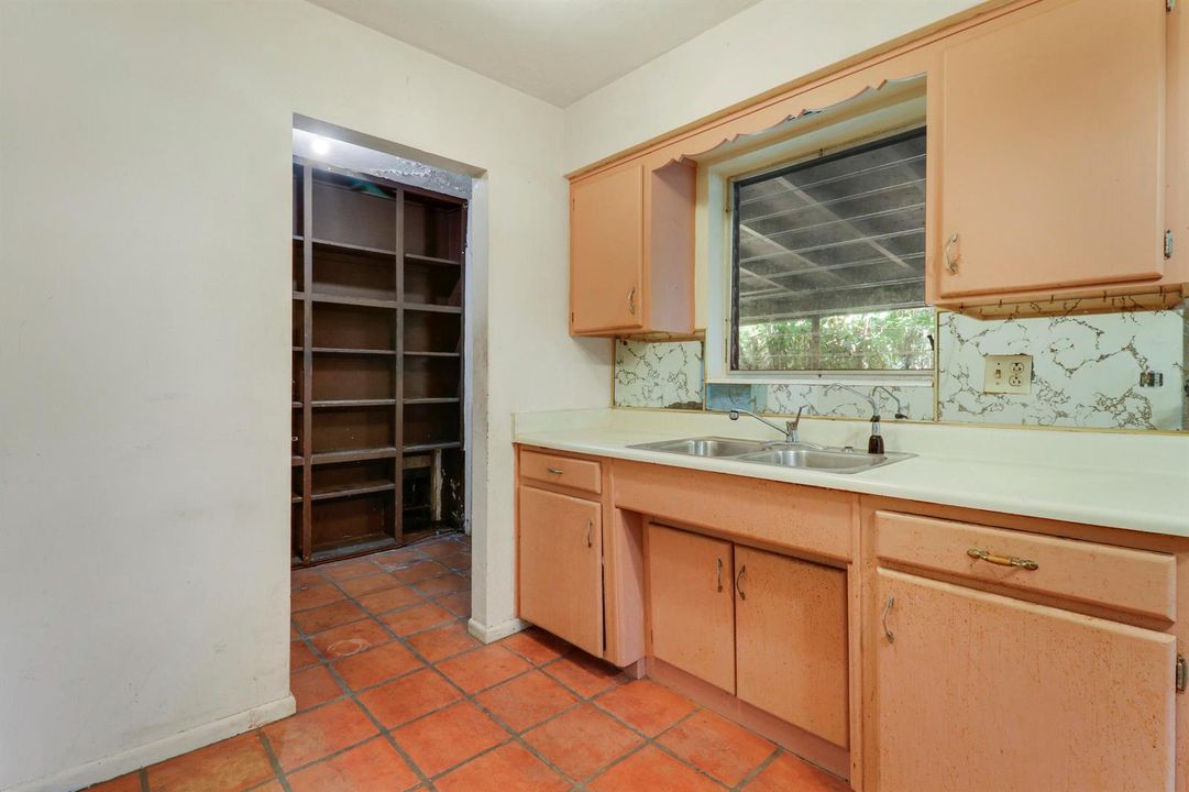 142 2nd Street