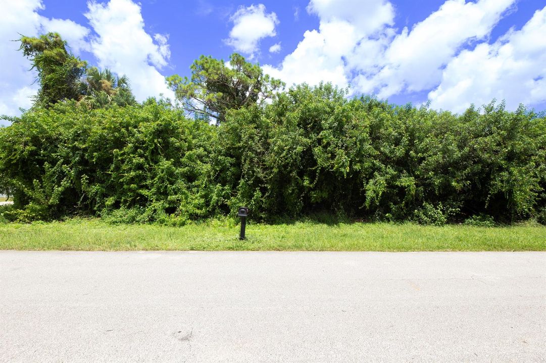 Land2
