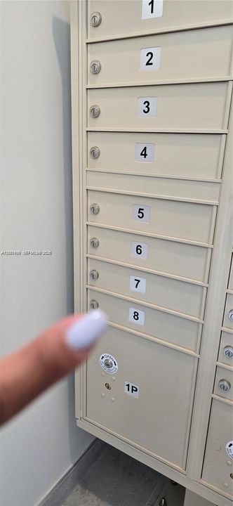 В аренду: $2,500 (1 спален, 1 ванн, 738 Квадратных фут)