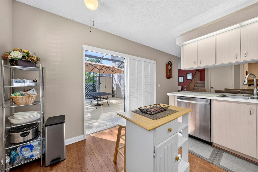 018-029-Kitchen-4000x2662
