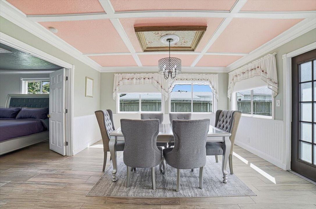 19-Dining Room