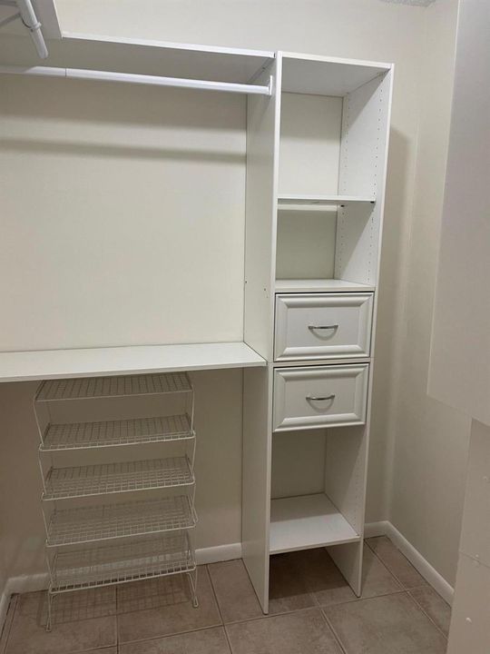 MASTER CLOSET
