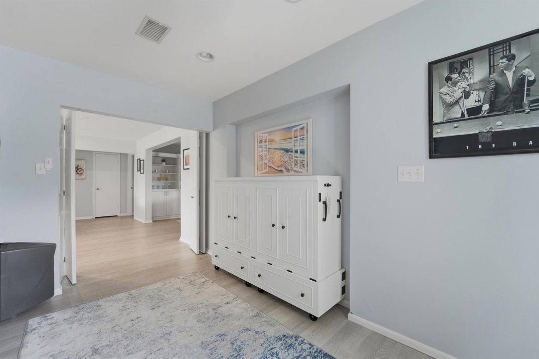3rd Bedroom/Den