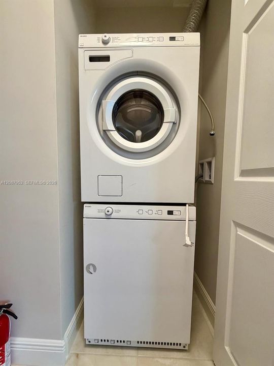 Washer Dryer