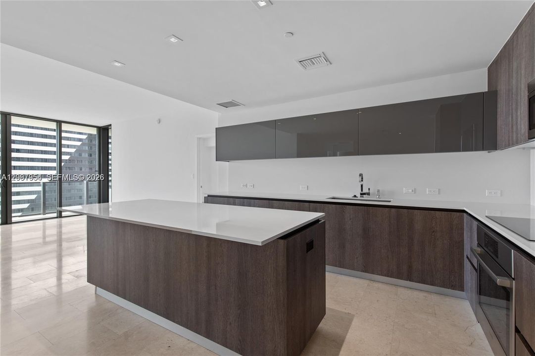 En Venta: $1,235,000 (3 camas, 3 baños, 1771 Pies cuadrados)