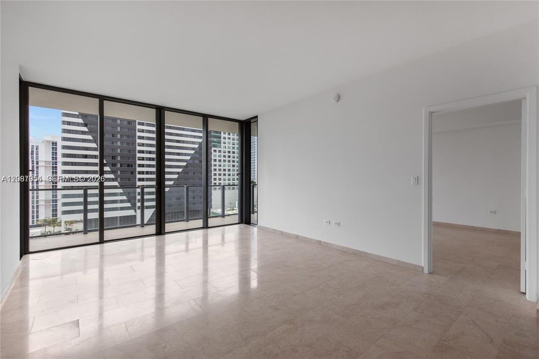 En Venta: $1,235,000 (3 camas, 3 baños, 1771 Pies cuadrados)