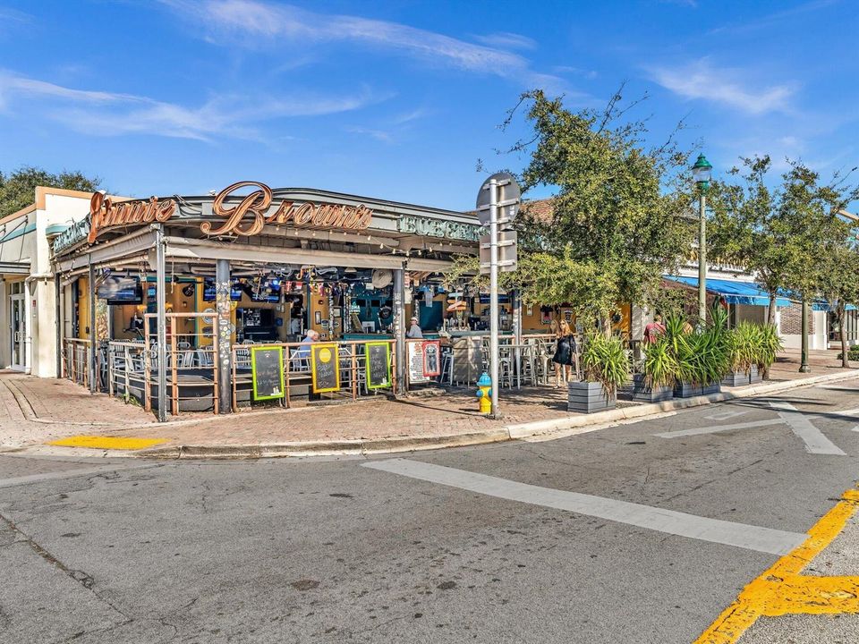 Atlantic Ave Dining - Shops 4