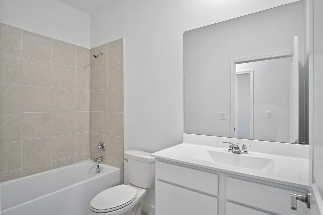 Guest bathroom.jpg-FULL