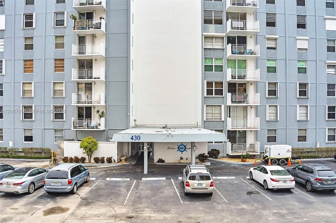 На продажу: $223,000 (1 спален, 1 ванн, 725 Квадратных фут)
