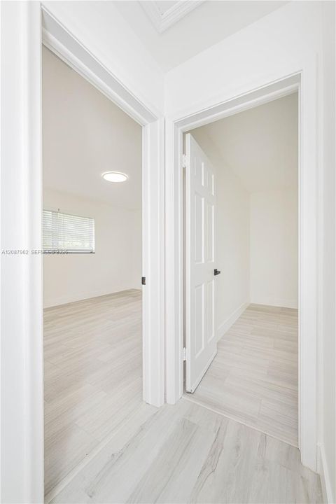 En Renta: $3,950 (3 camas, 2 baños, 1450 Pies cuadrados)