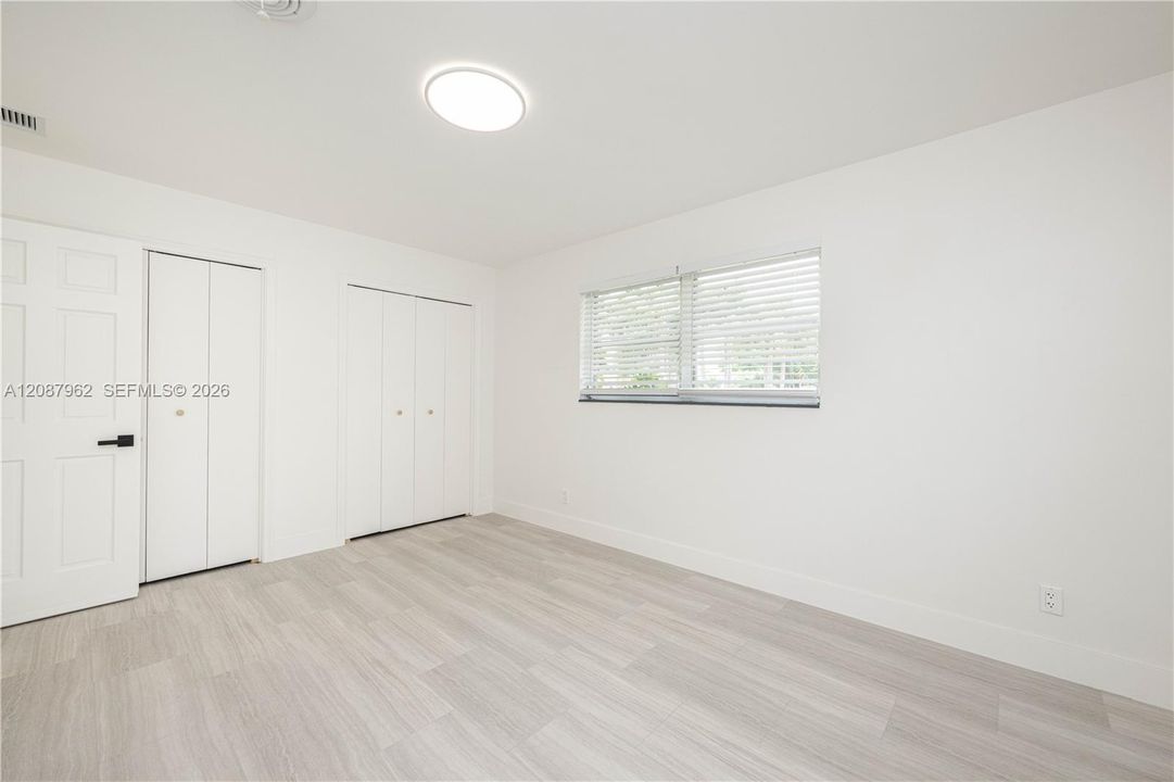 En Renta: $3,950 (3 camas, 2 baños, 1450 Pies cuadrados)