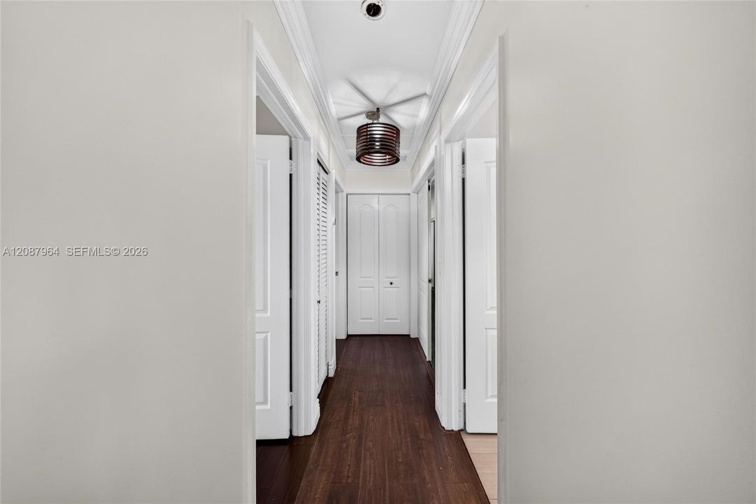 En Renta: $4,800 (3 camas, 2 baños, 2164 Pies cuadrados)