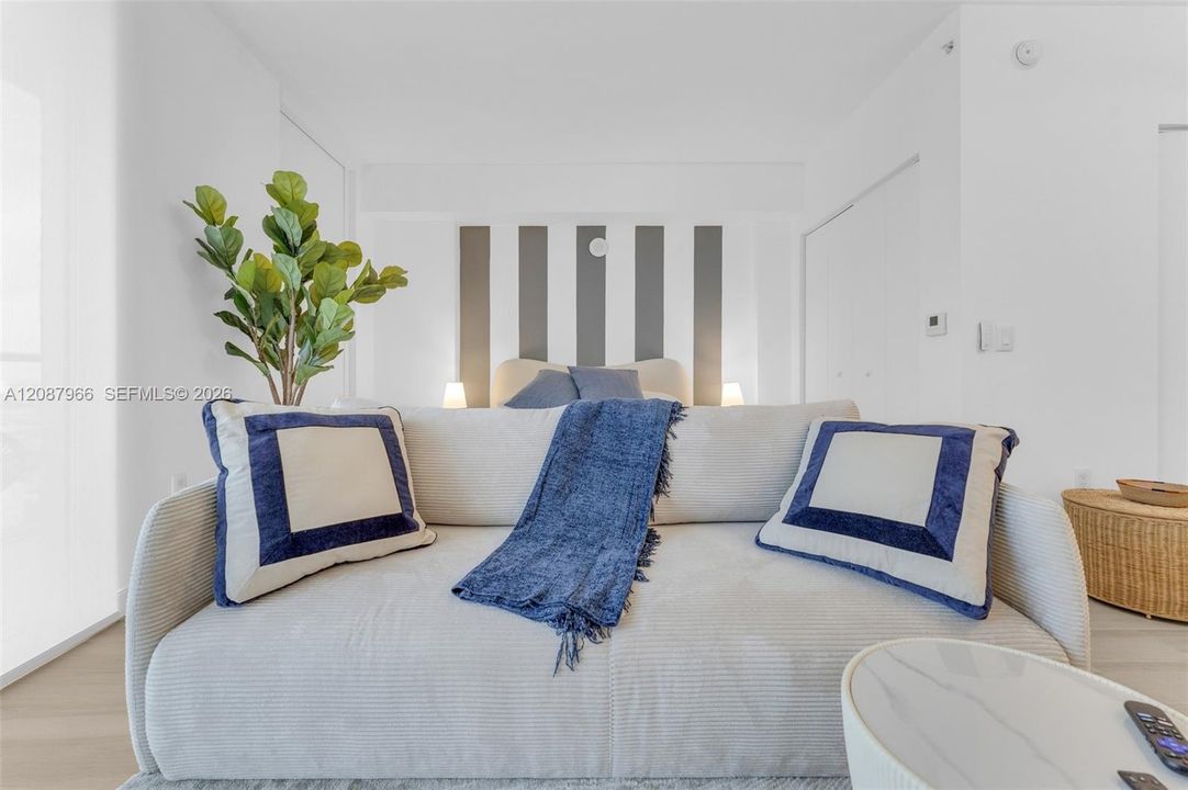 В аренду: $2,800 (0 спален, 1 ванн, 531 Квадратных фут)