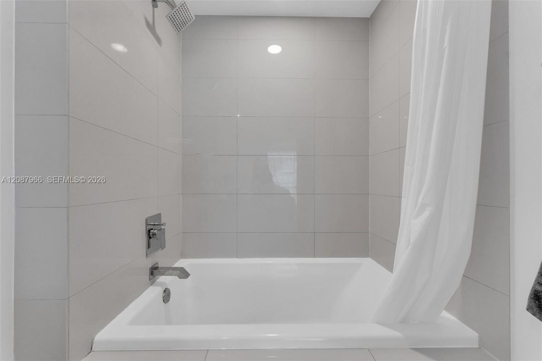 В аренду: $2,800 (0 спален, 1 ванн, 531 Квадратных фут)