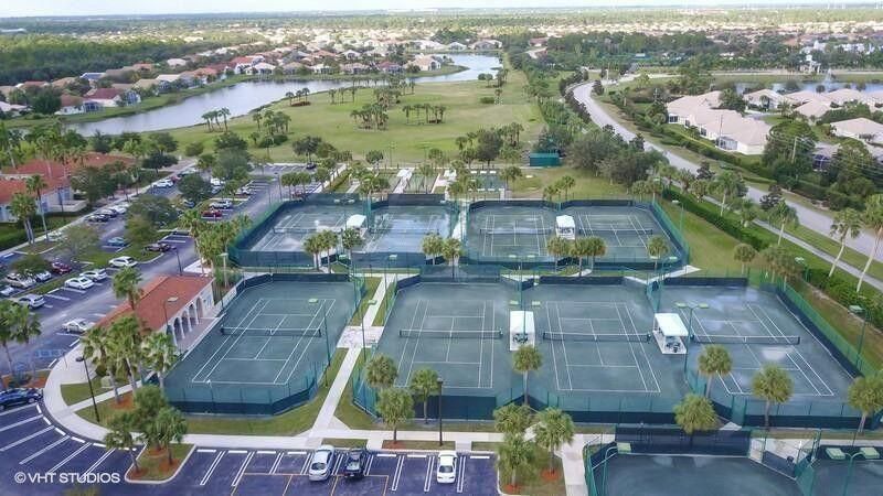 Tennis
