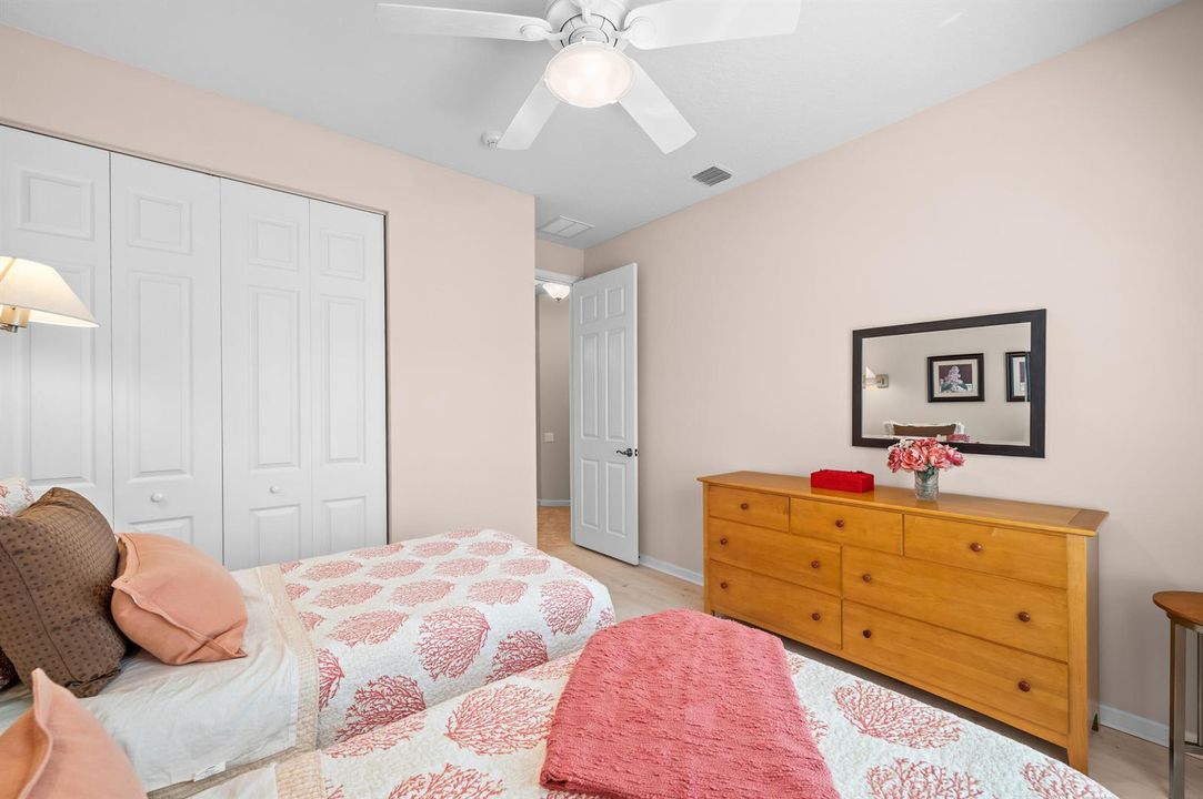13-print-407 NW Shoreview Dr - 13