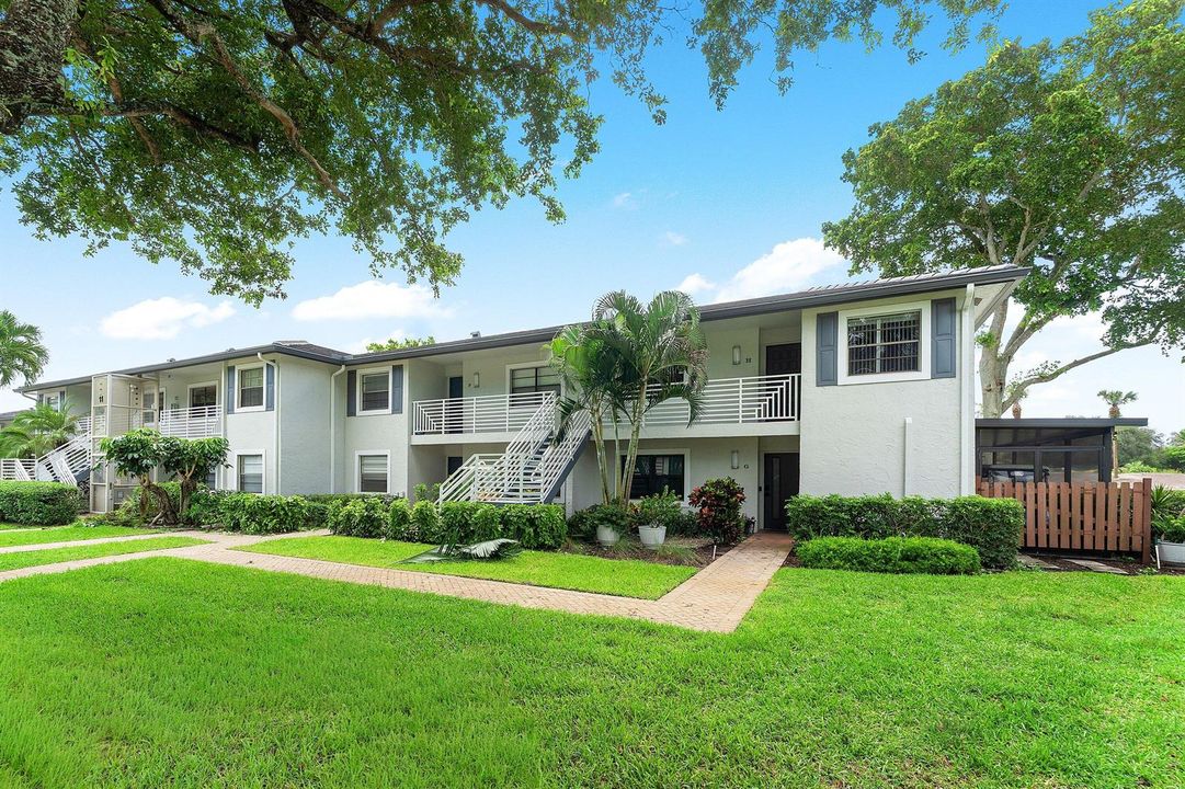 002-11SouthportLane-E-BoyntonBeach-FL-33