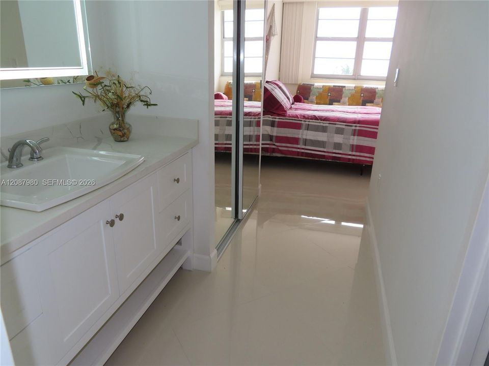 En Renta: $3,700 (1 camas, 2 baños, 824 Pies cuadrados)