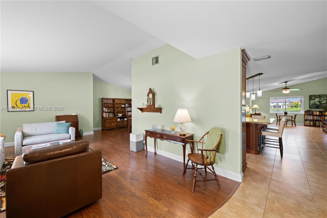 For Sale: $749,900 (3 beds, 2 baths, 1744 Square Feet)