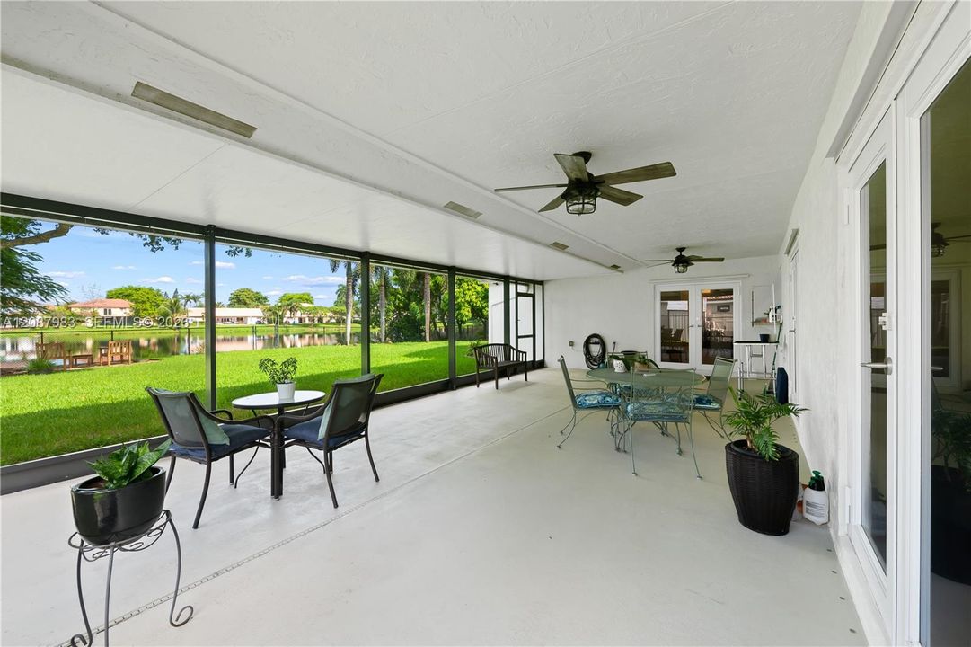 For Sale: $749,900 (3 beds, 2 baths, 1744 Square Feet)
