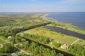 На продажу: $17,900 (0.50 acres)