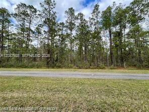 На продажу: $17,900 (0.50 acres)