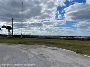 На продажу: $17,900 (0.50 acres)