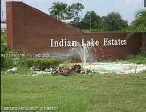 На продажу: $17,900 (0.50 acres)