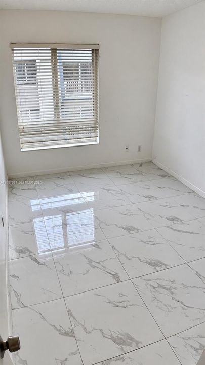 For Rent: $2,040 (2 beds, 2 baths, 223601 Square Feet)