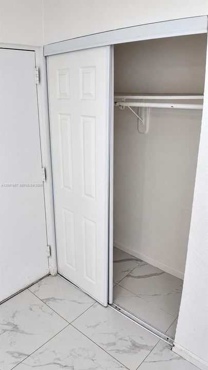 For Rent: $2,040 (2 beds, 2 baths, 223601 Square Feet)