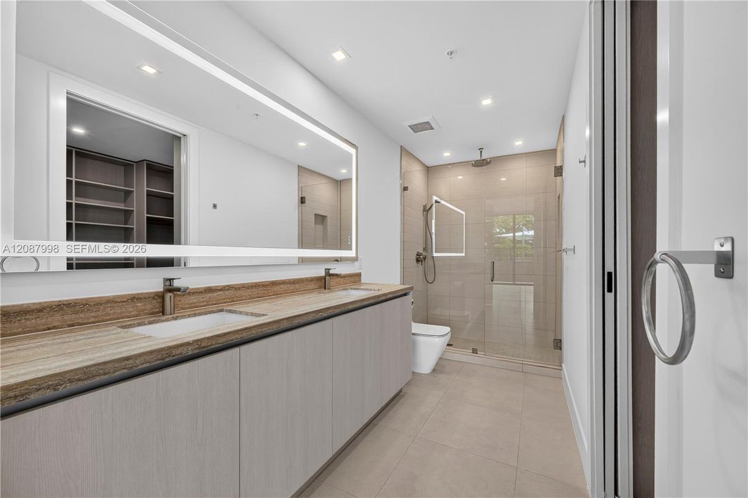 В аренду: $12,250 (2 спален, 2 ванн, 1474 Квадратных фут)