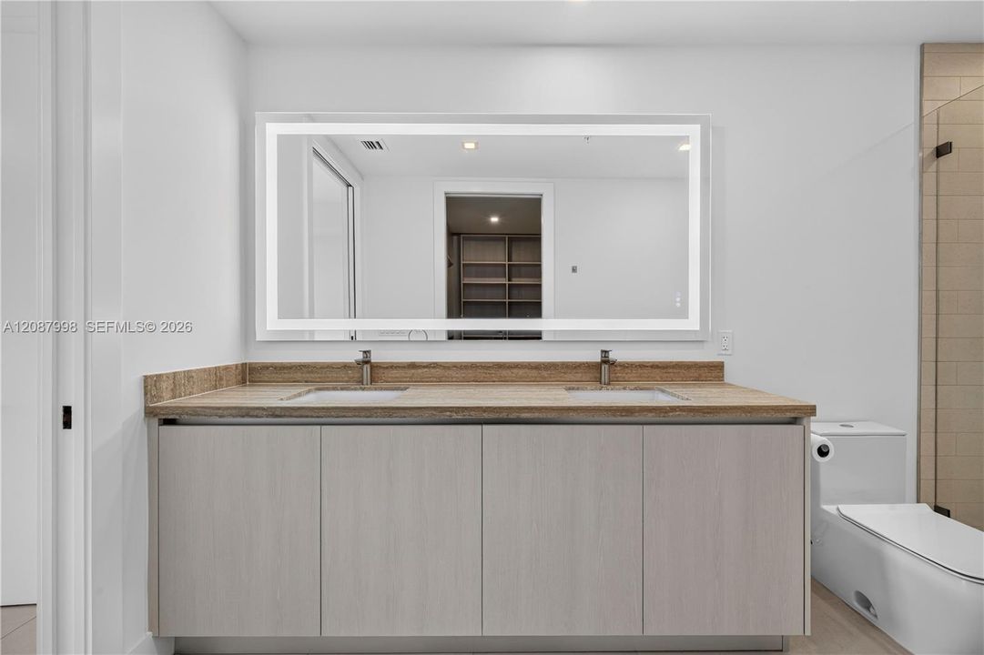 В аренду: $12,250 (2 спален, 2 ванн, 1474 Квадратных фут)