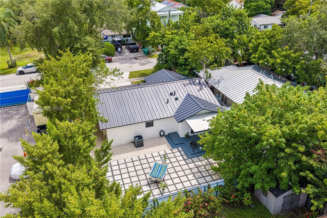 For Rent: $7,500 (3 beds, 2 baths, 1295 Square Feet)