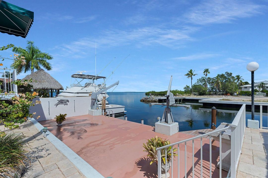 Dock-4