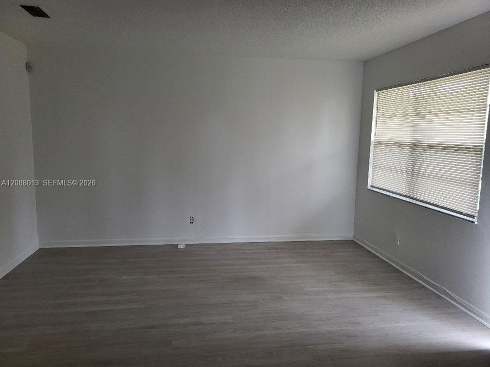 В аренду: $1,499 (2 спален, 1 ванн, 609 Квадратных фут)
