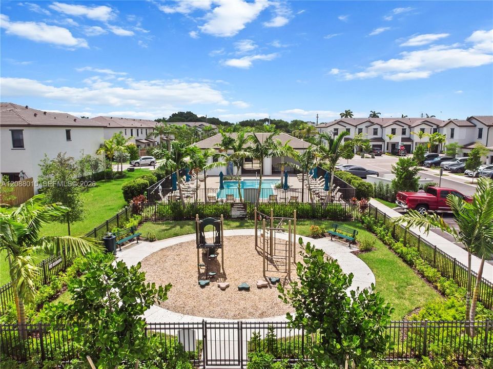 For Sale: $649,000 (3 beds, 2 baths, 1756 Square Feet)