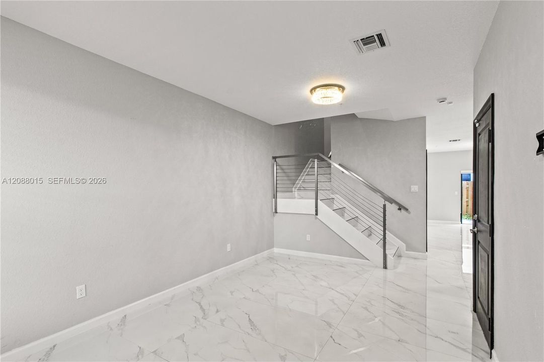 For Sale: $649,000 (3 beds, 2 baths, 1756 Square Feet)