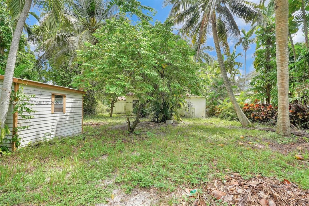 For Sale: $630,000 (2 beds, 1 baths, 1150 Square Feet)