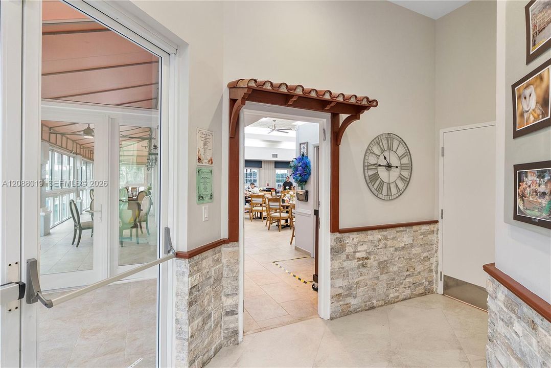 Restaurant Clubhouse