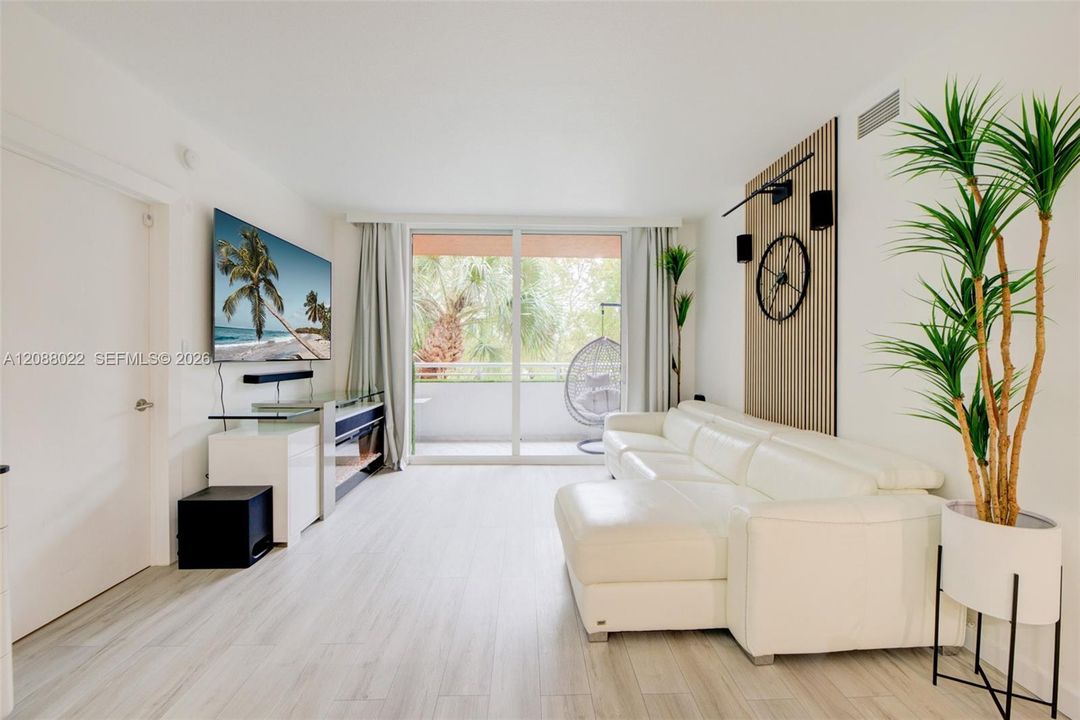 En Venta: $419,999 (2 camas, 2 baños, 1068 Pies cuadrados)
