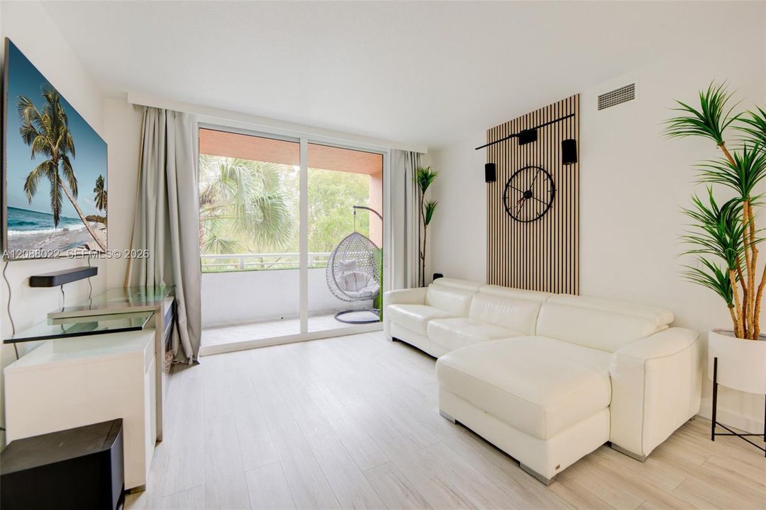 En Venta: $419,999 (2 camas, 2 baños, 1068 Pies cuadrados)