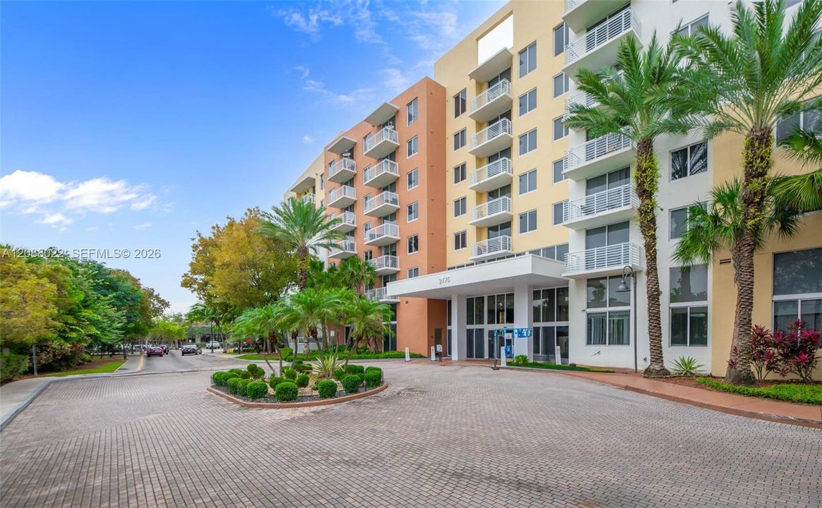 En Venta: $419,999 (2 camas, 2 baños, 1068 Pies cuadrados)