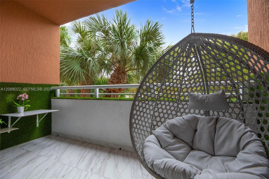 En Venta: $419,999 (2 camas, 2 baños, 1068 Pies cuadrados)