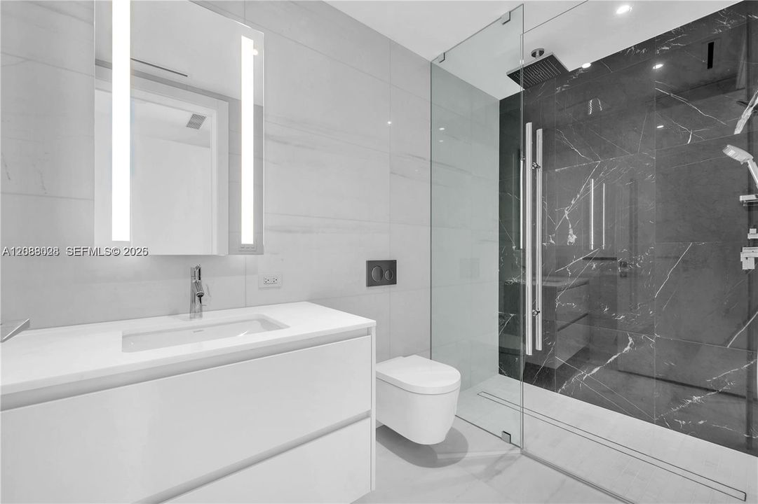 En Renta: $18,500 (3 camas, 3 baños, 2181 Pies cuadrados)