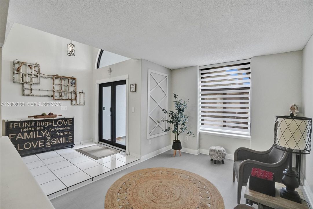 For Sale: $775,000 (4 beds, 2 baths, 1943 Square Feet)