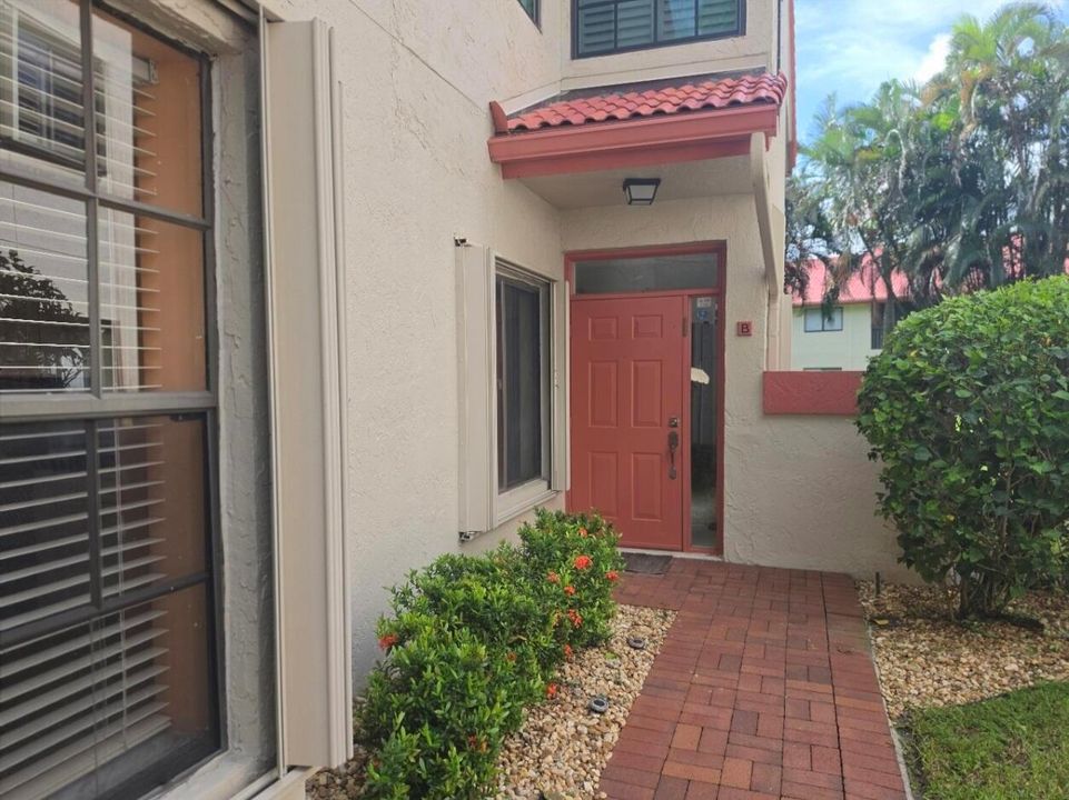 FRONT DOOR ENTRY