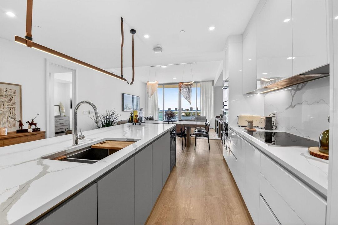 Open kitchen