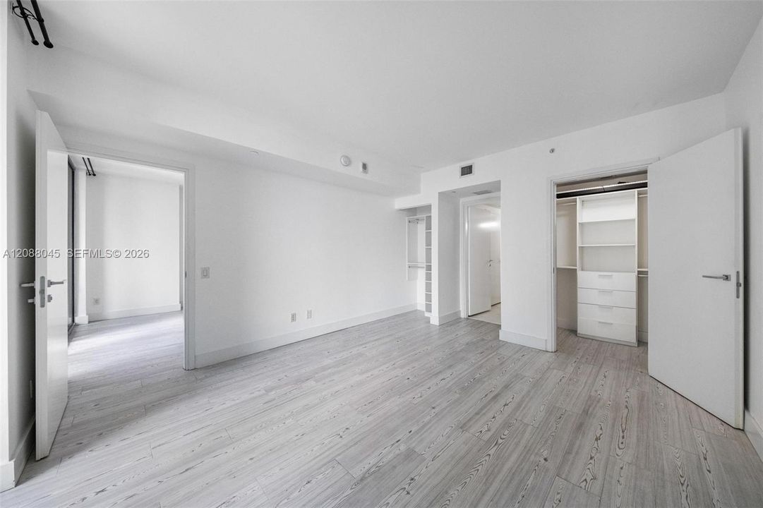На продажу: $579,000 (1 спален, 1 ванн, 696 Квадратных фут)
