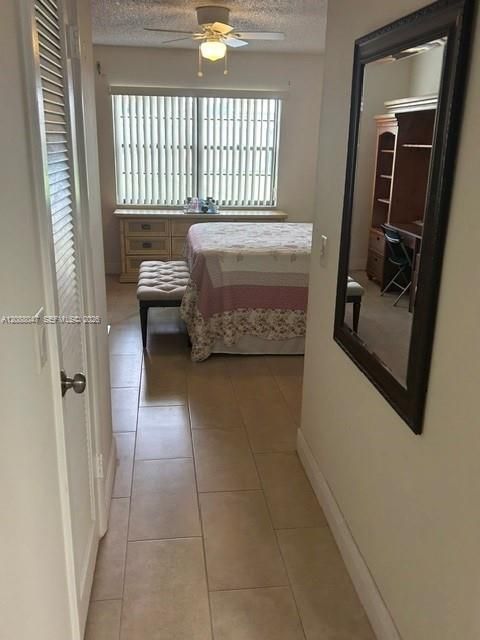 En Venta: $285,000 (2 camas, 2 baños, 1015 Pies cuadrados)